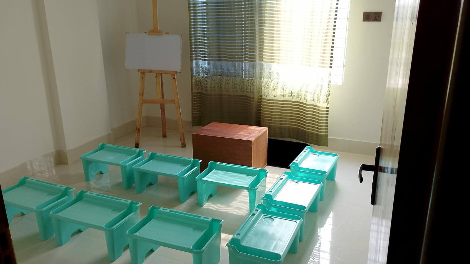 ক্লাসরুমের অভ্যন্তরীণ দৃশ্য